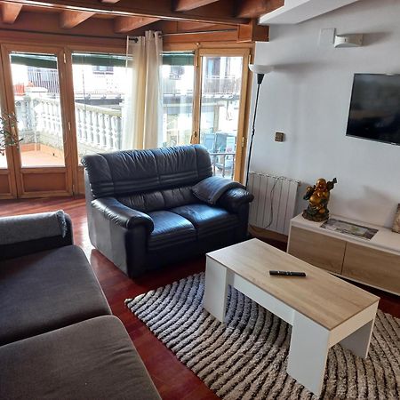 Gernika Urdaibai Apartment ภายนอก รูปภาพ