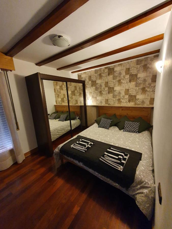 Gernika Urdaibai Apartment ภายนอก รูปภาพ